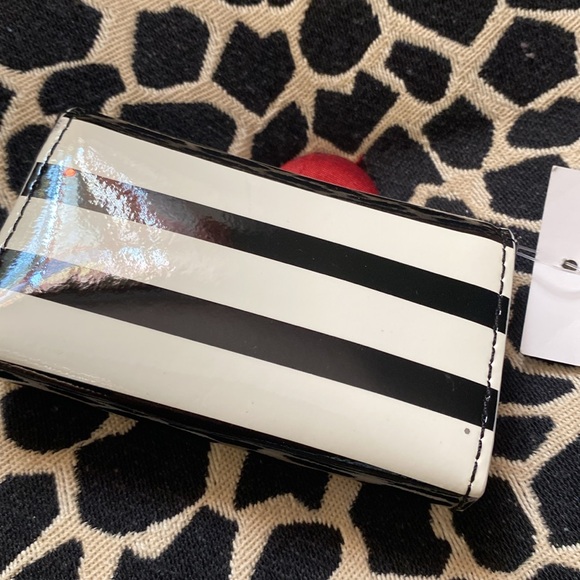 Kate Spade New York Full Flap Holly Card Holder - Picture 3 of 8